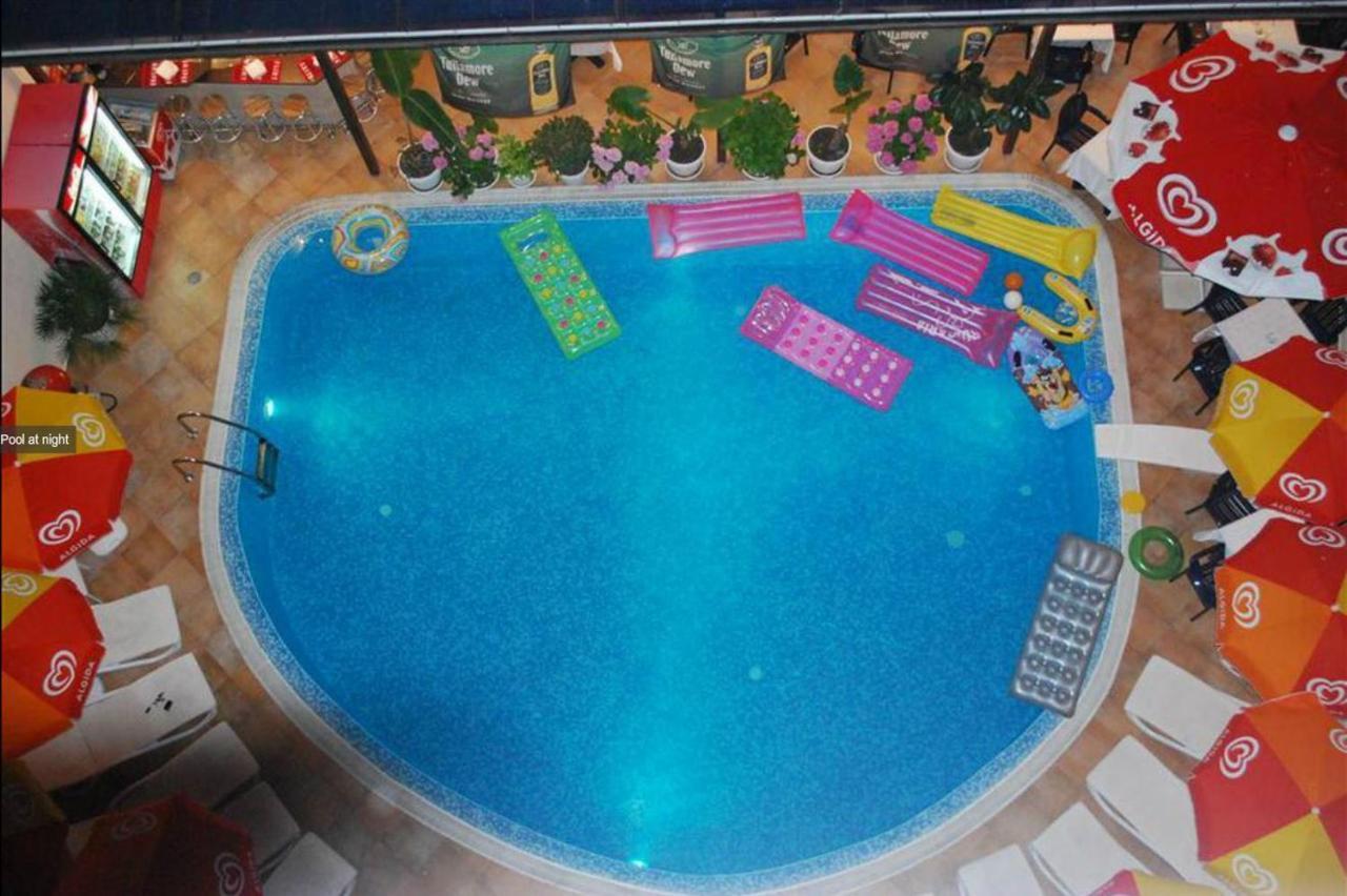 Italia Hotel Nesebar Instalações foto